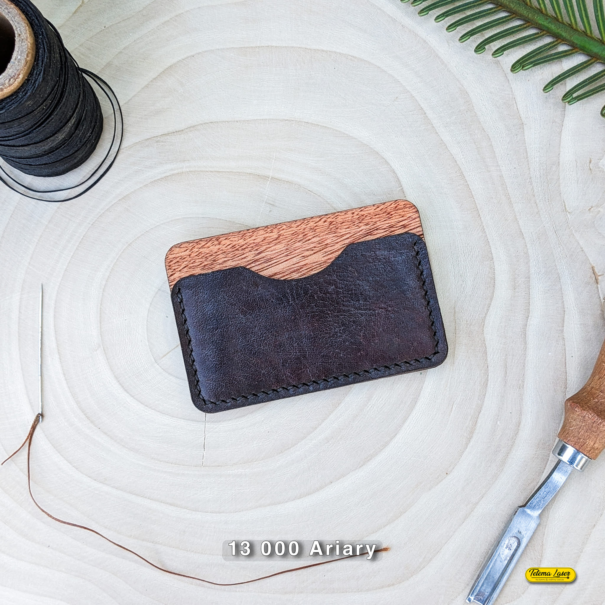 PORTE CARTES en cuir véritable