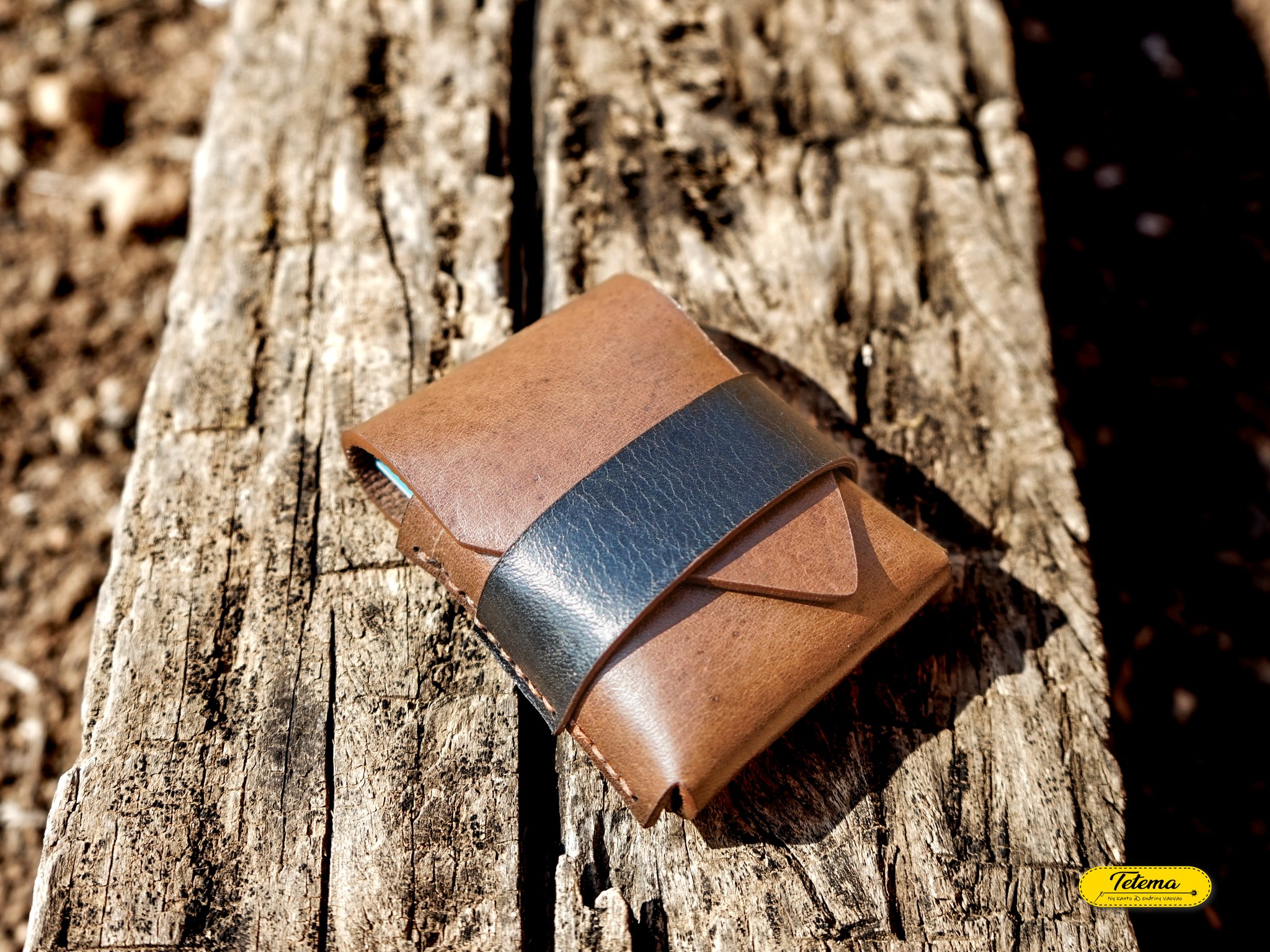 Porte carte en vrai cuir