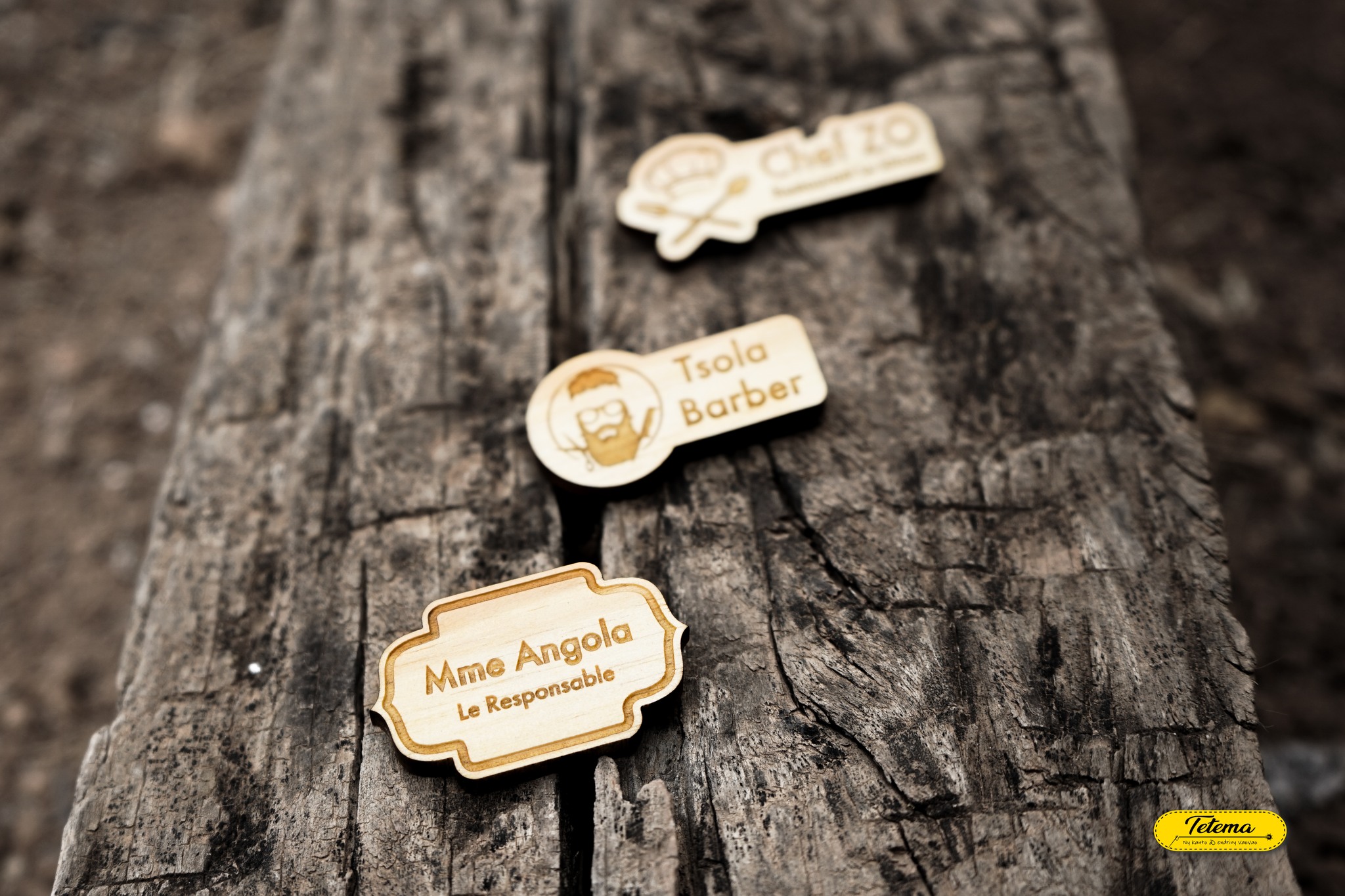 Pins en bois Personalisable - Image 4